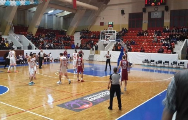 Adanaspor 2.yarıda farka koştu