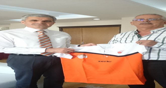 Adanaspor menajerinden İl Milli Eğitim Müdürüne ziyaret
