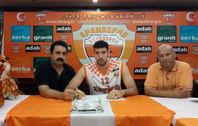 Adanaspor'da ilk imza geldi...