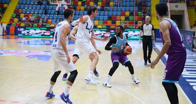 Afyon Belediyespor seride 2-1 öne geçti