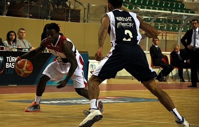 Afyon Belediyespor yabancısını değiştirdi