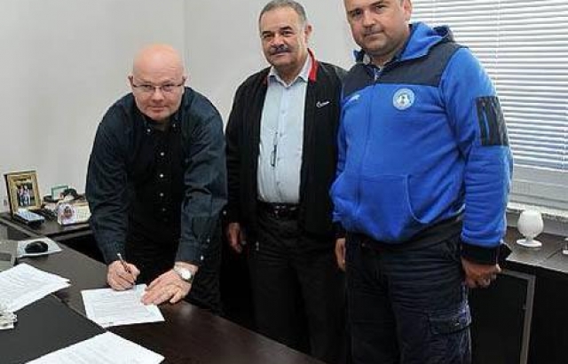 Afyon Belediyespor'da dümene Atak geçti
