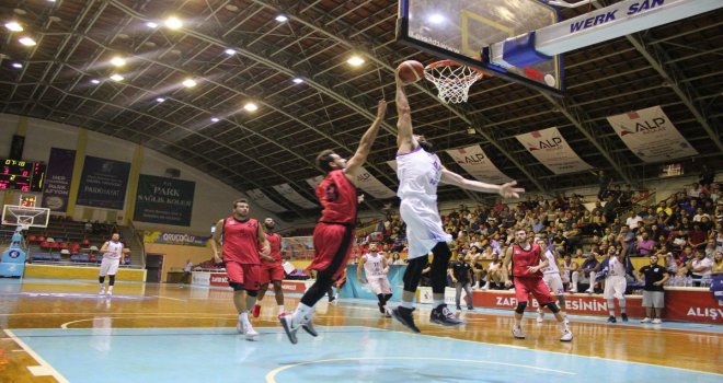 Afyon Belediyespor'dan, Yalova'ya 30 fark