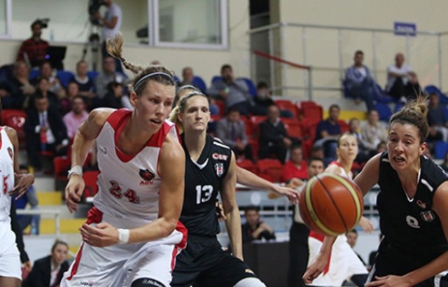 AGÜ, Beşiktaş'a fark attı