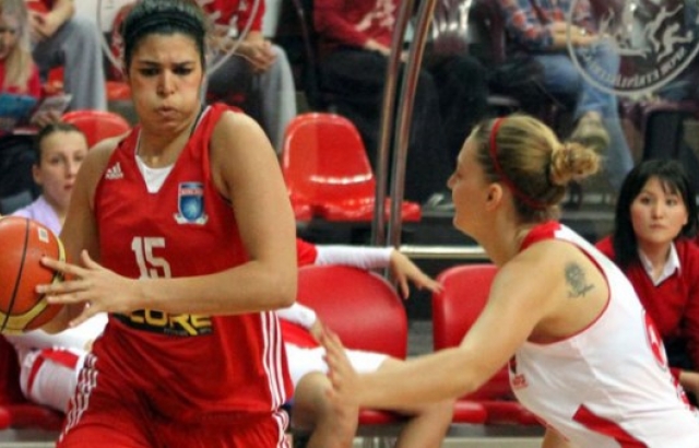 AGÜ farklı başladı