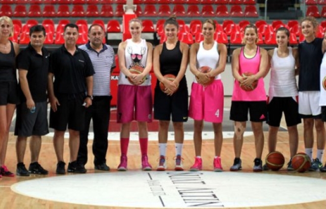 AGÜ, galibiyetle başlamak istiyor