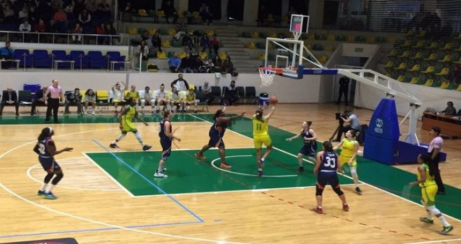 AGÜ, İstanbul Üniversitesi'ni deplasmanda devirdi