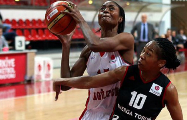 AGÜ'den Torun'a 20 fark