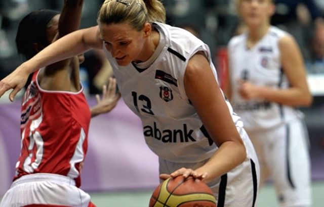 AGÜ'nün Kartal keyfi