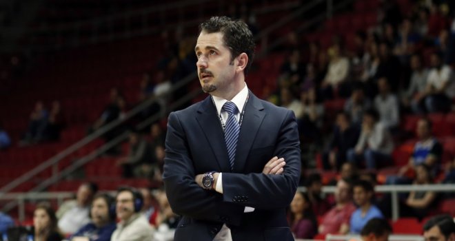 Ahmet Çakı: ''Ligi lider bitirdik ama sekizinci Royal Halı Gaziantep'e iki kere yenildik.''