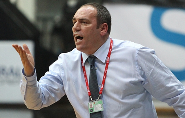 Ahmet Kandemir:''Ev adresimi veririm gelirler"