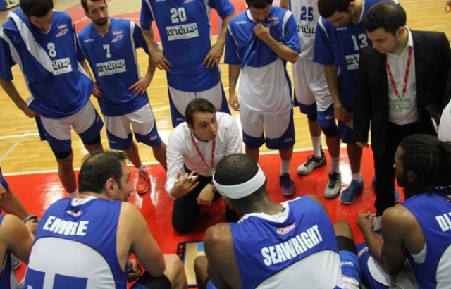 Akhisar başladı Tüyap Büyükçekmece bitirdi