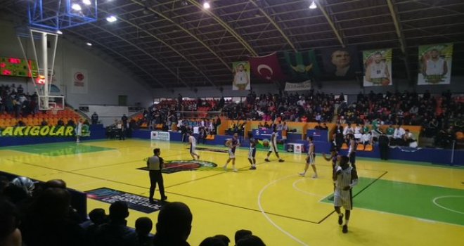 Akhisar Belediyespor, Sinpaş Denizli Basket?e de kaybetti