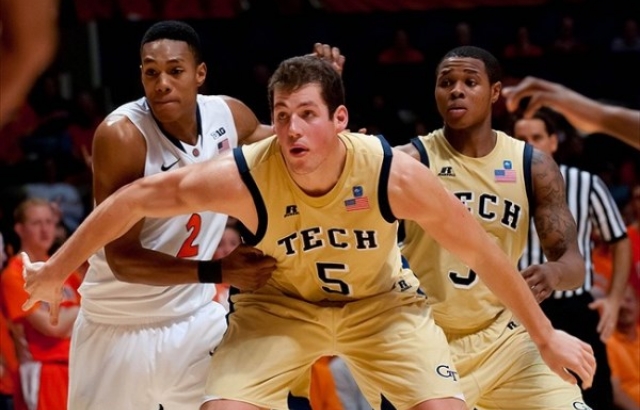 Akhisar Belediyespor uzununu İspanya'dan buldu