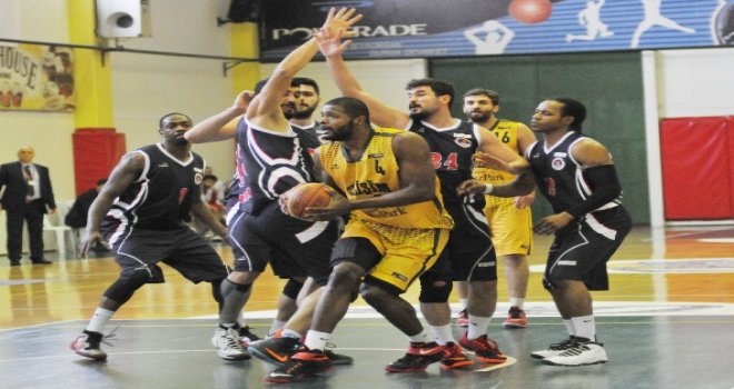 Akhisar'a tanıdık yabancı