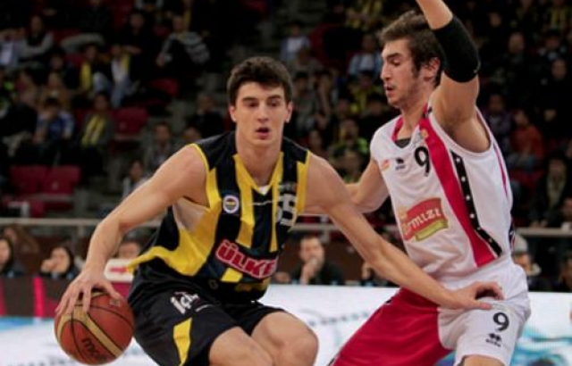 Akhisar'ın Bandırma Kırmızı'dan 4.transferi