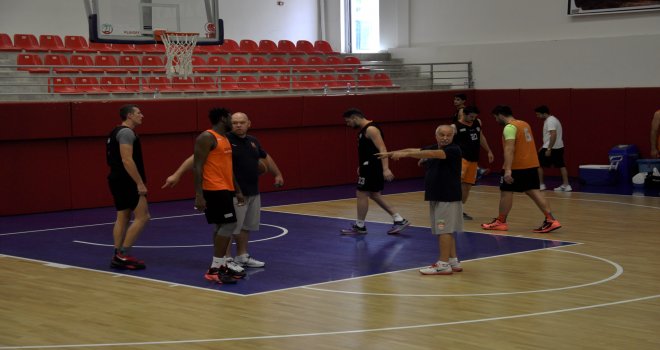 Alaeddin Yakan: ''Acıbadem Üniversitesi maçını kazanmak istiyoruz''