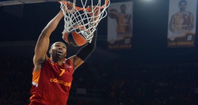 Alex Tyus yeniden Galatasaray'da