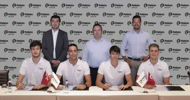 Aliağa Petkimspor altyapıdan 4 genciyle sözleşme imzaladı