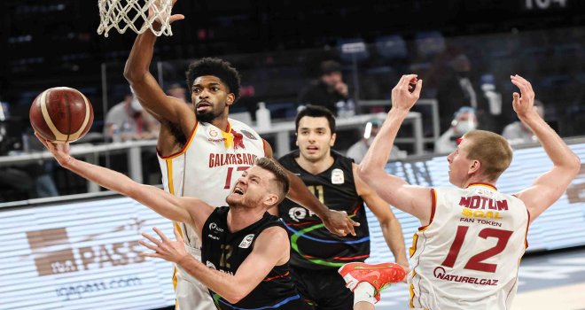 Aliağa Petkimspor, Galatasaray'ı farklı yendi