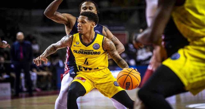 Aliağa Petkimspor'dan oyun kurucu transferi