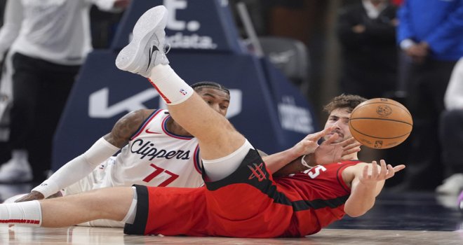 Alperen Şengün ''double double''a devam ediyor