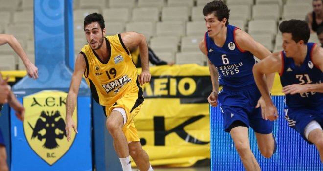 Anadolu Efes AEK?ya mağlup oldu