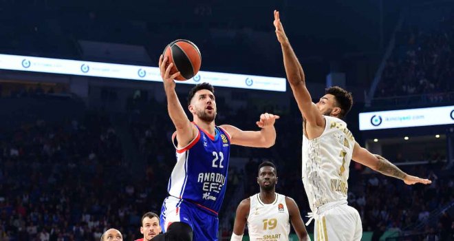 Anadolu Efes, Asvel'e izin vermedi