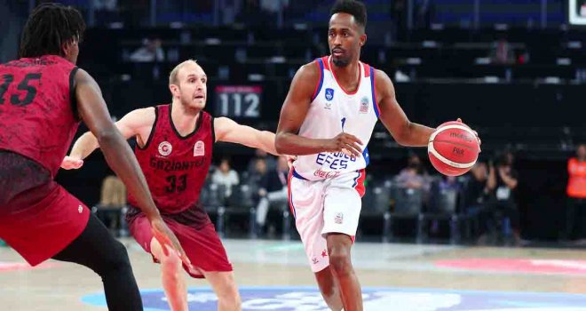 Anadolu Efes, Asvel'i konuk ediyor