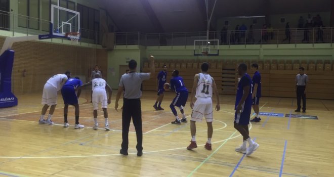 Anadolu Efes, Banvit'i ikinci yarıda geçti