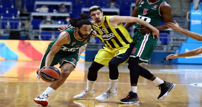 Fenerbahçe Beko, Baskonia'ya fark attı