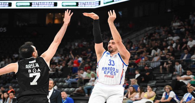Anadolu Efes, Beşiktaş'ı mağlup etti