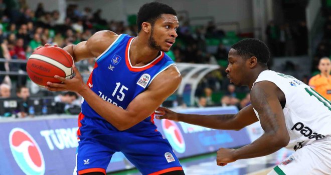 Anadolu Efes, Darüşşafaka'yı durdurdu...