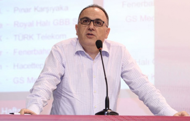 Anadolu Efes de hakemlerden şikayetçi...