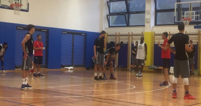 Anadolu Efes hazırlıklarını Slovenya'da sürdürüyor