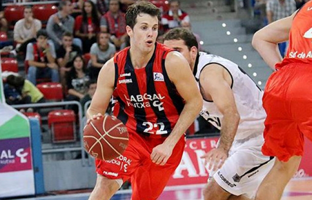 Anadolu Efes, Heurtel'i kaptı