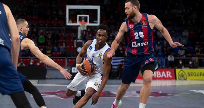 Anadolu Efes, İspanya'da mağlup