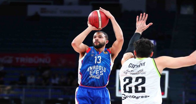 Anadolu Efes kazanmasını bildi