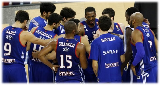 Anadolu Efes, Malaga deplasmanında