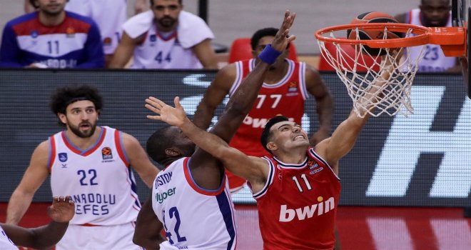 Anadolu Efes, Olympiacos'u konuk ediyor