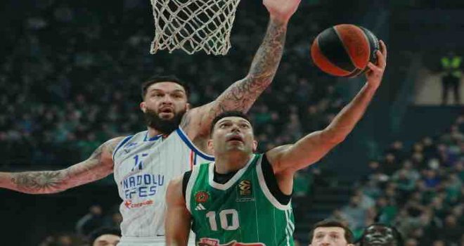 Anadolu Efes, Panathinaikos'a diş geçiremedi