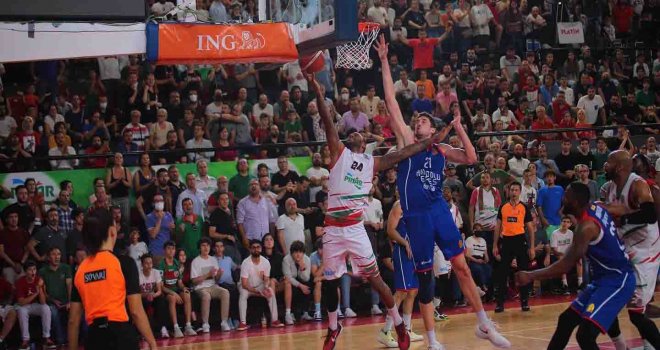 Anadolu Efes-Pınar Karşıyaka maçı ertelendi