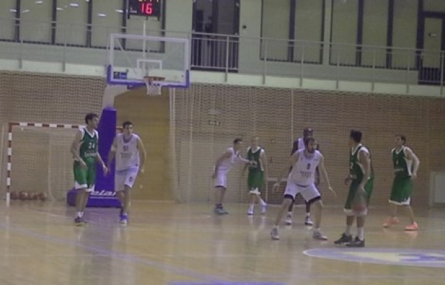 Anadolu Efes, Slovenya'daki son maçında farklı galip