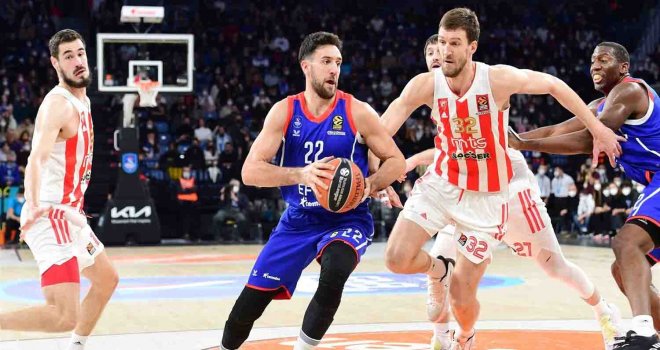 Anadolu Efes son nefeste 