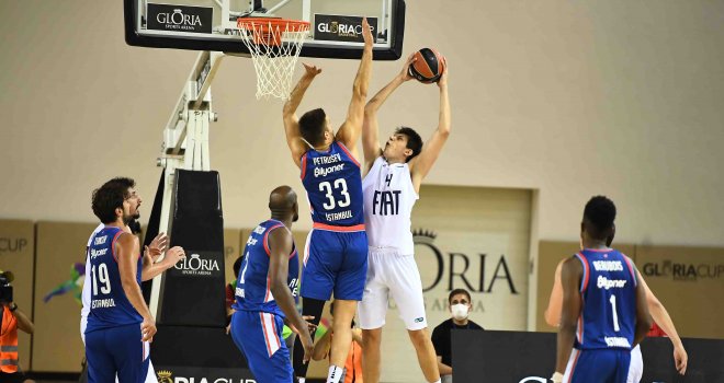 Anadolu Efes, Tofaş'ı mağlup etti