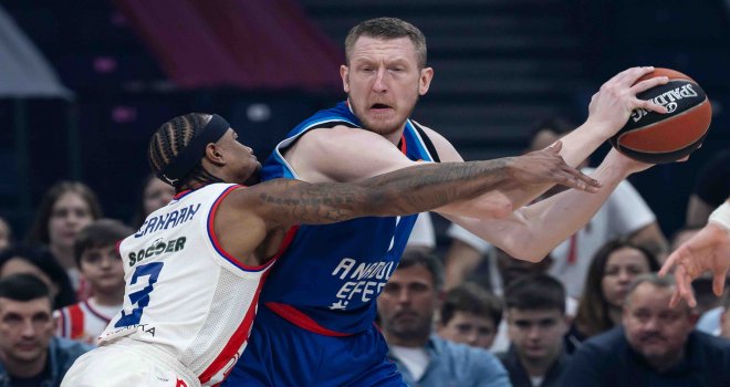 Anadolu Efes uzatmada galip
