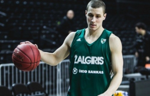 Anadolu Efes'e ABD'li oyun kurucu