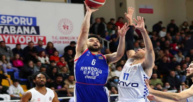 Anadolu Efes'e bir darbe de Büyükçekmece'den
