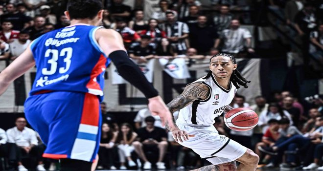 Anadolu Efes'i eleyen Beşiktaş finalde...