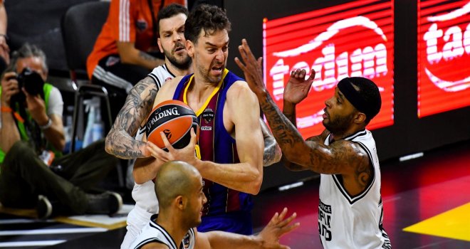 Anadolu Efes'in finaldeki rakibi Barcelona